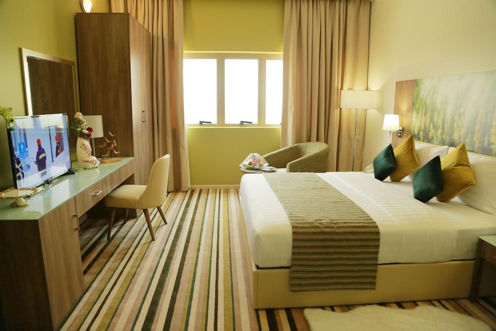 Royal View Hotel Рас-эль-Хайма Экстерьер фото