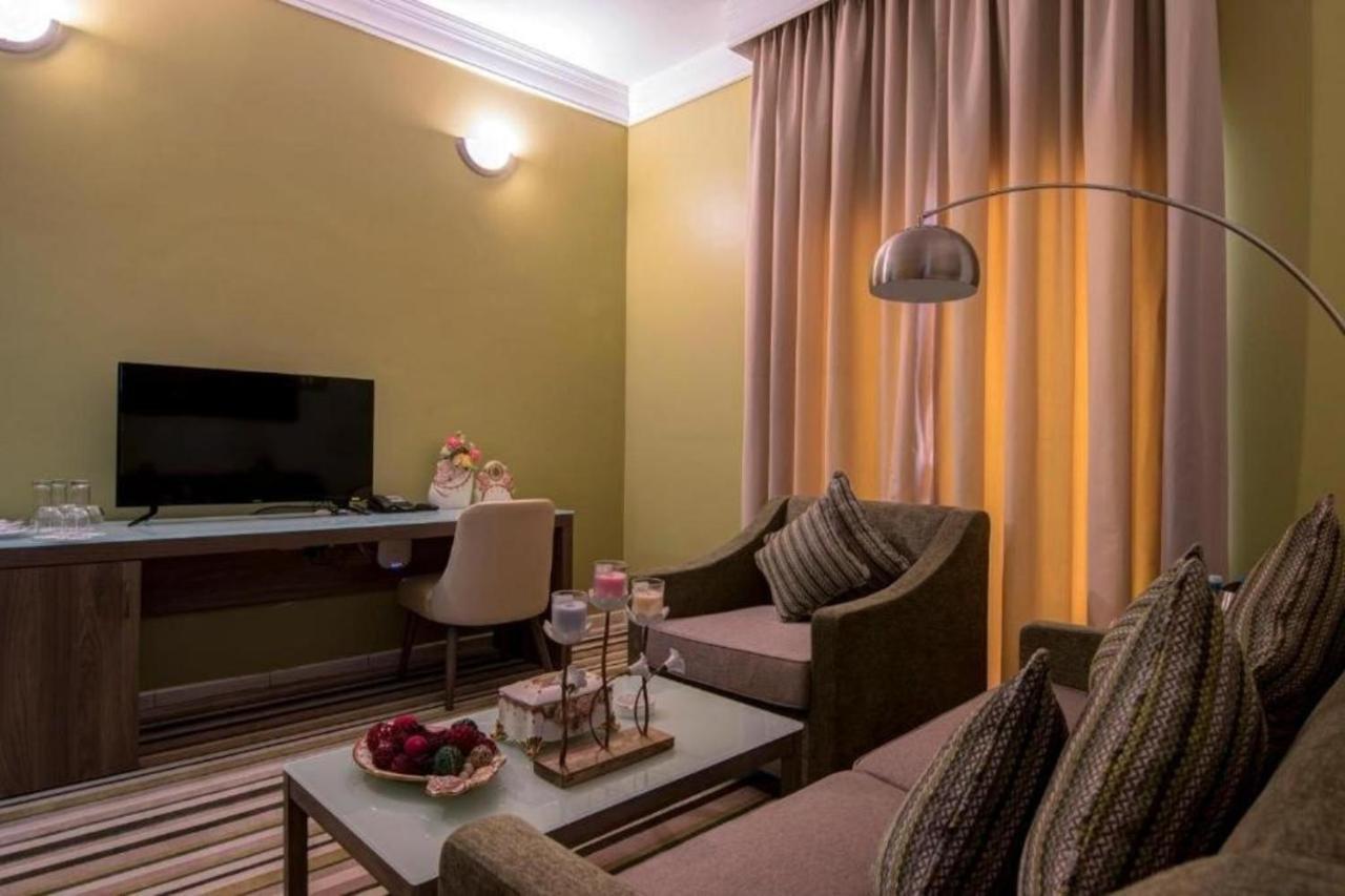Royal View Hotel Рас-эль-Хайма Экстерьер фото