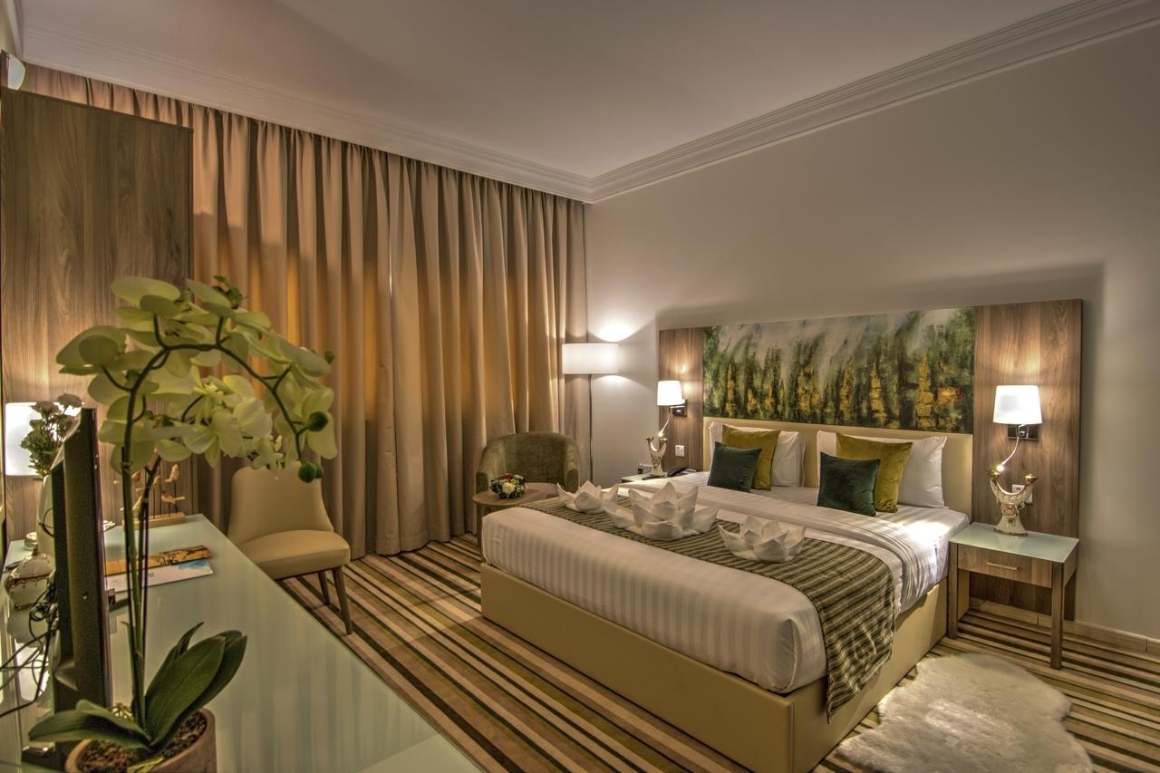 Royal View Hotel Рас-эль-Хайма Экстерьер фото