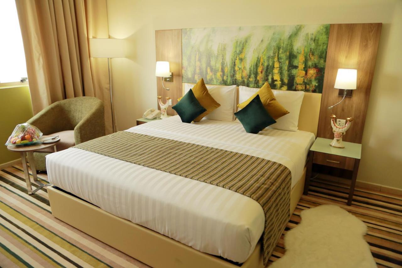 Royal View Hotel Рас-эль-Хайма Экстерьер фото